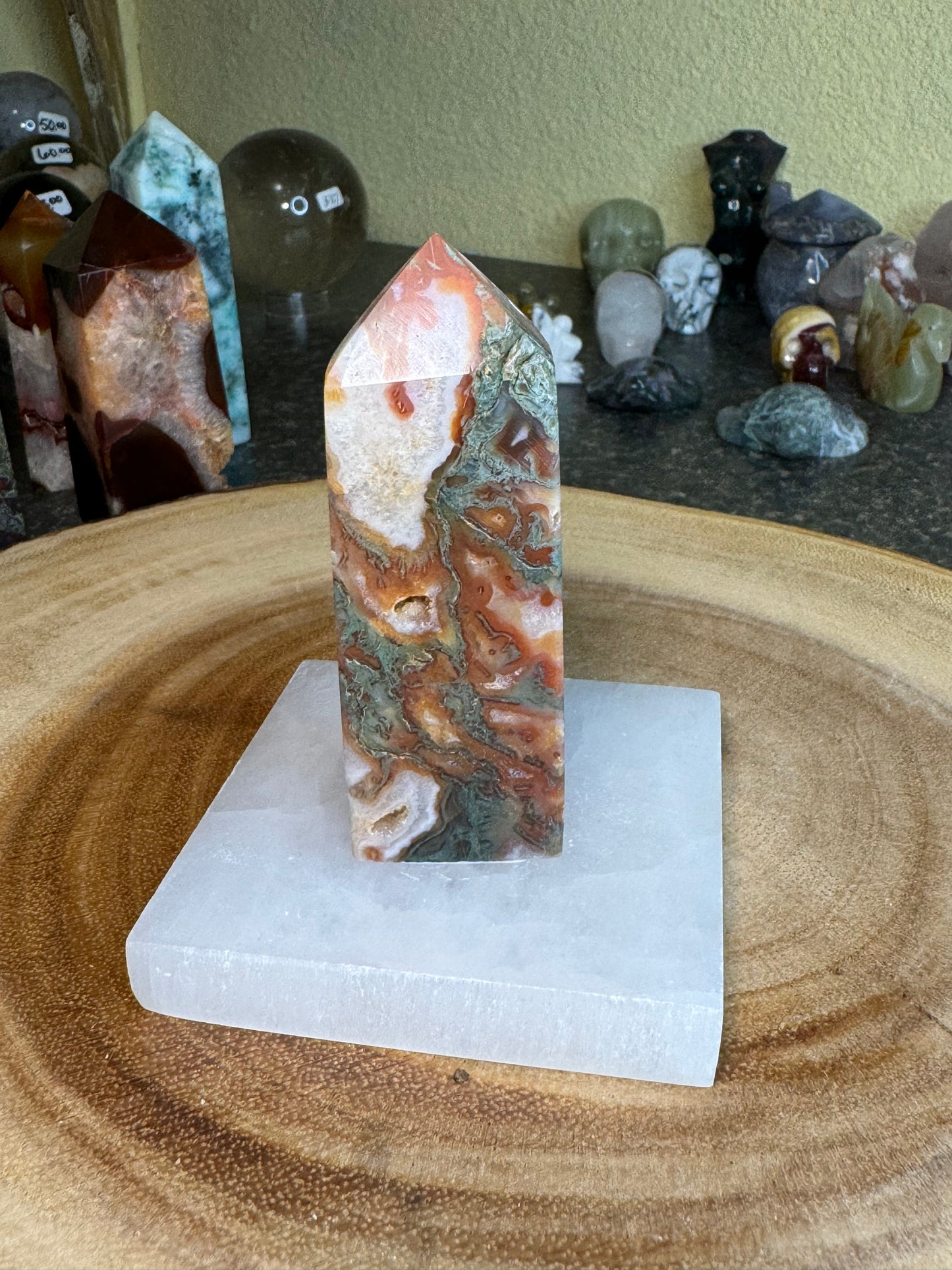 Moss Agate x Carnelian Tower