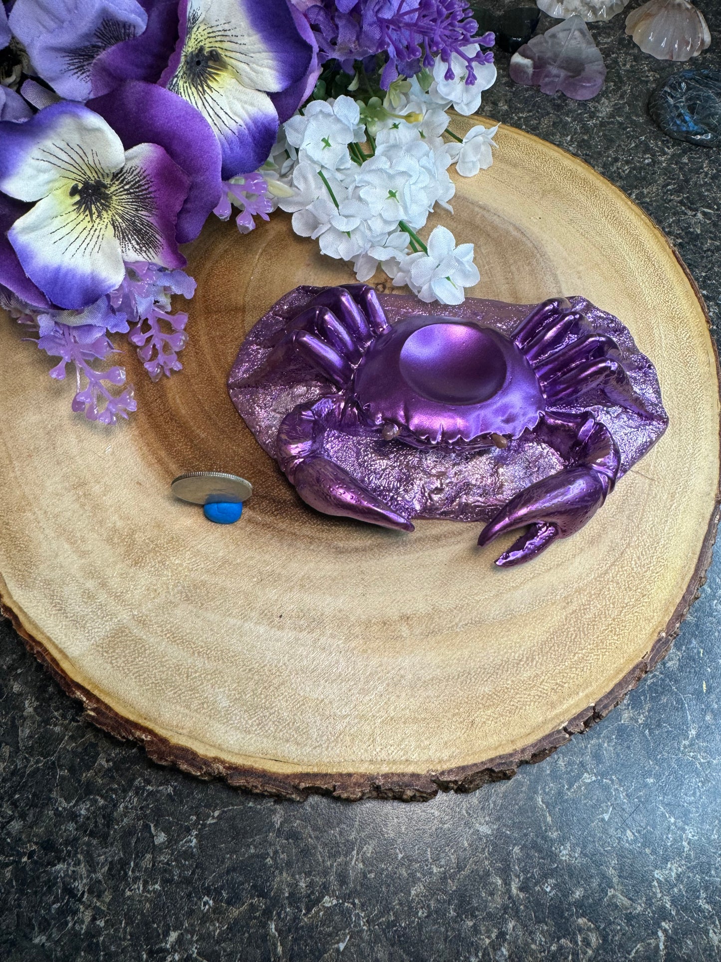 Purple Crab Sphere Stand
