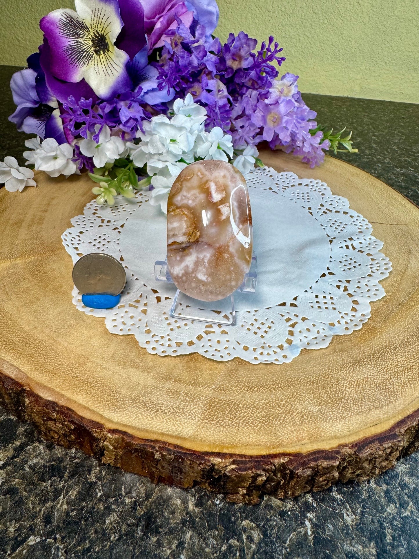 Flower Agate Palm Stone