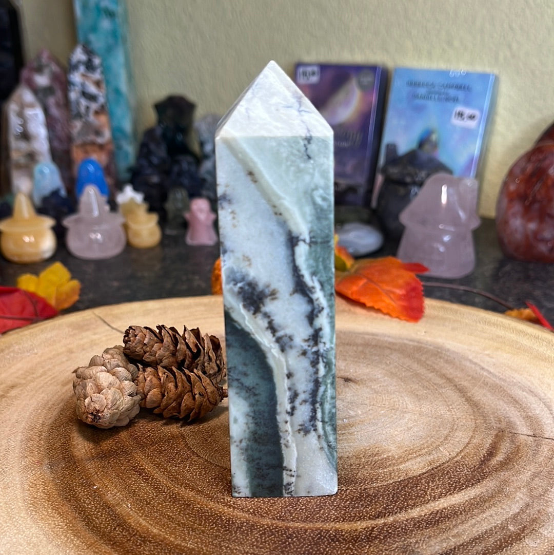 Dendritic Jasper Towers