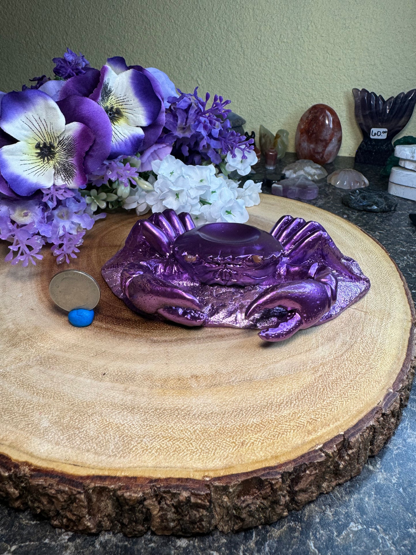 Purple Crab Sphere Stand